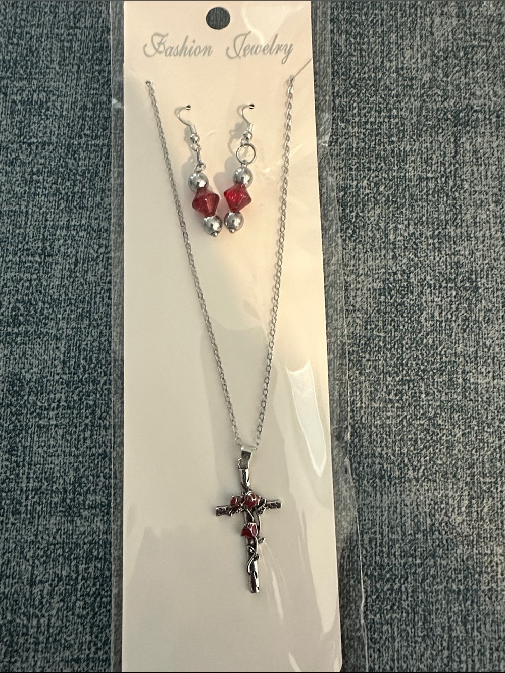 New Fashion Jewelry Red Cross Necklace & Earring Set